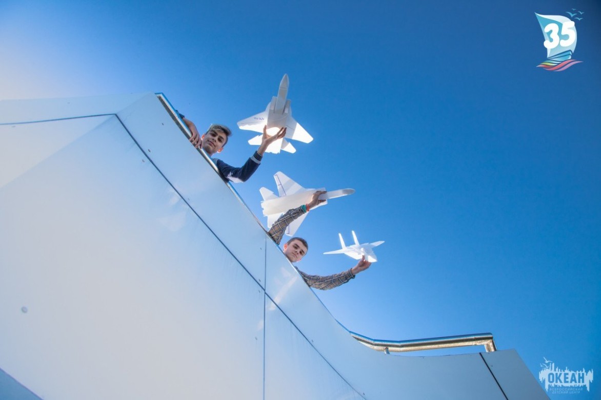 ВДЦ «Океан» поздравляет «Объединённую авиастроительную корпорацию» с датой создания!