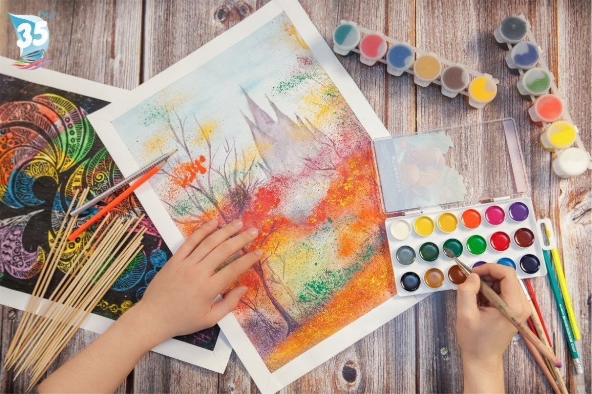 Всероссийский детский центр поздравляет художников с профессиональным праздником!