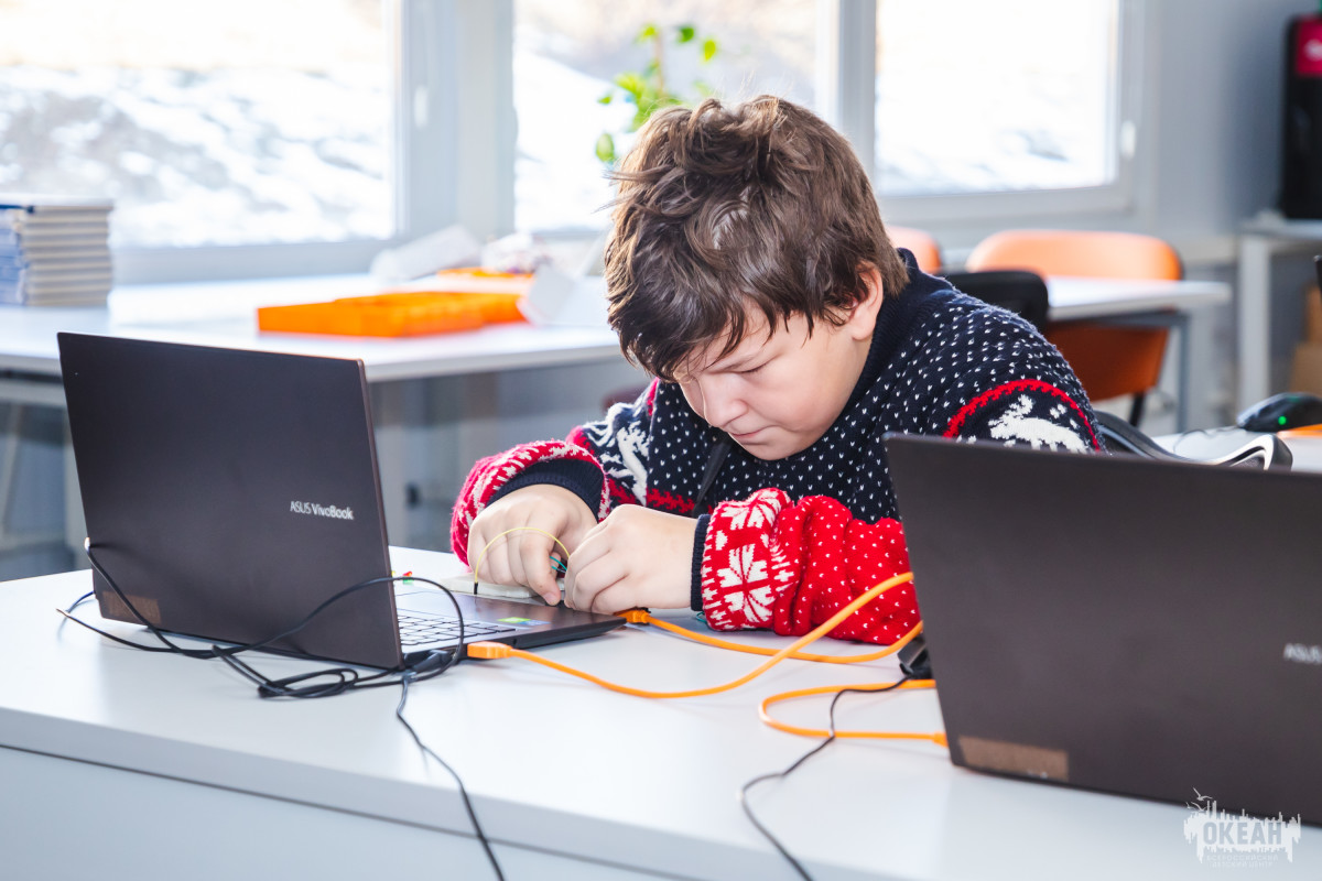 «Технические пробы» посетили участники программы «Техноканикулы»