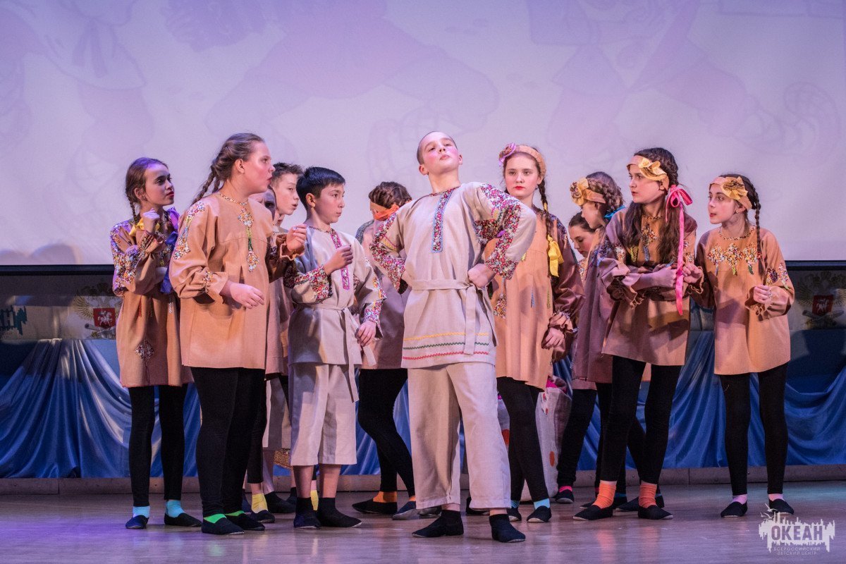 «Океанские подмостки»: первый фестивальный день